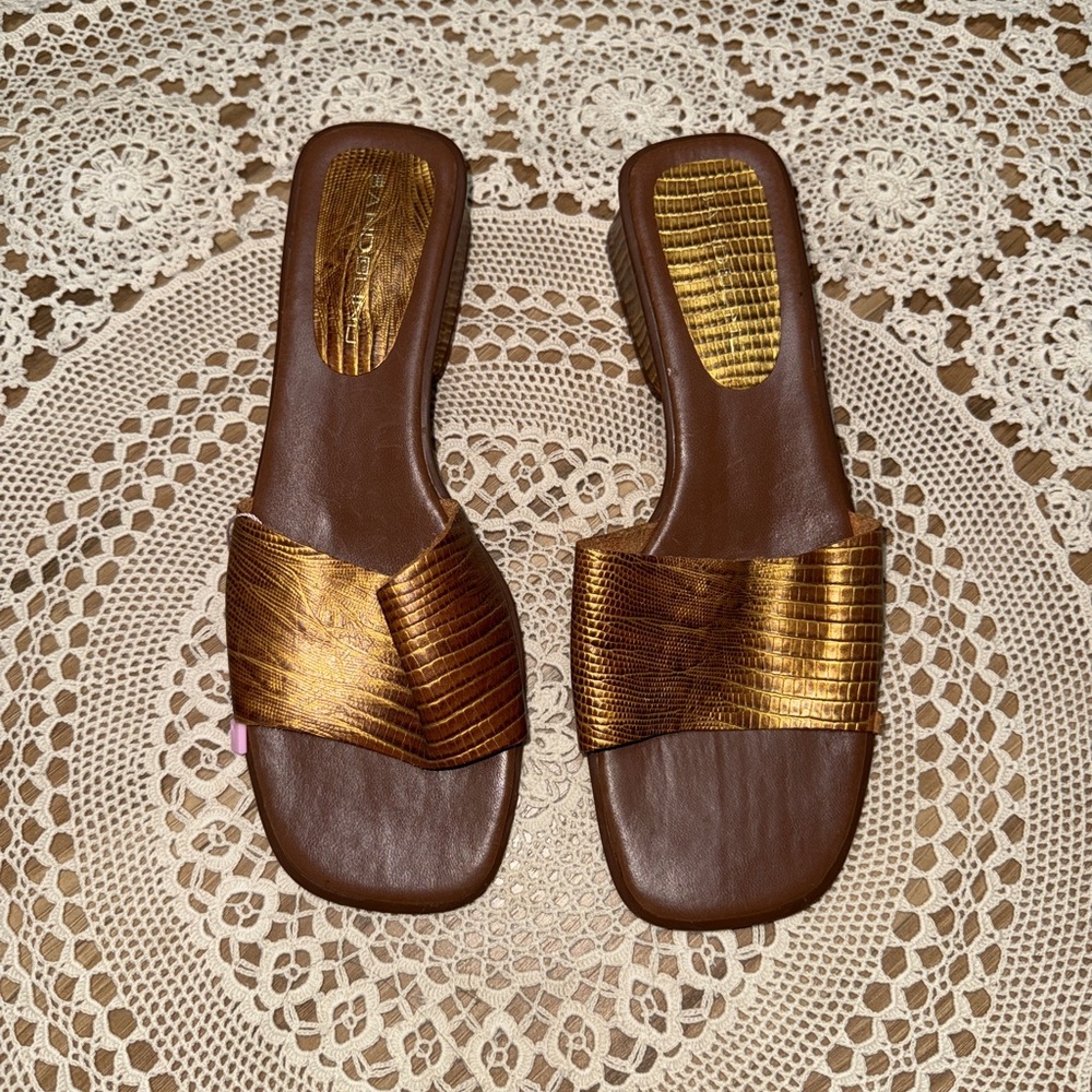 Elegant Brown and Gold Slide Sandals